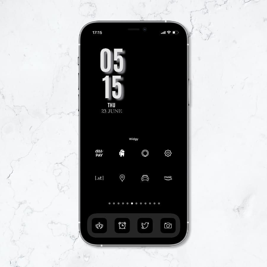 Monotone-Black